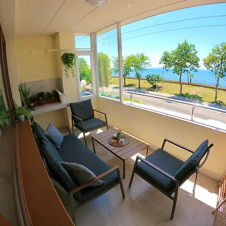 Sunset Yavorov Pomorie Apartment Exterior photo